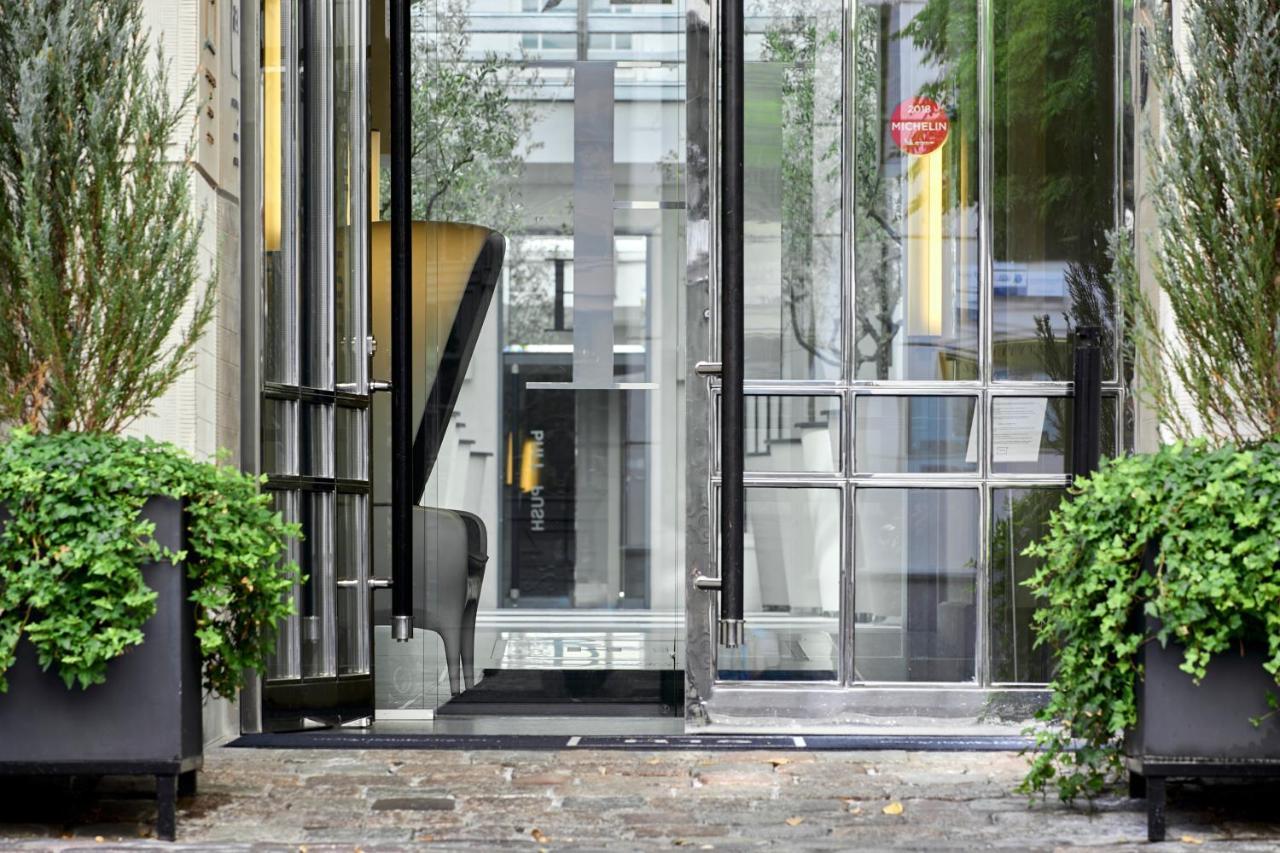 H15 Boutique Hotel, Warsaw, A Member Of Design Hotels Exterior foto Entrance to the museum