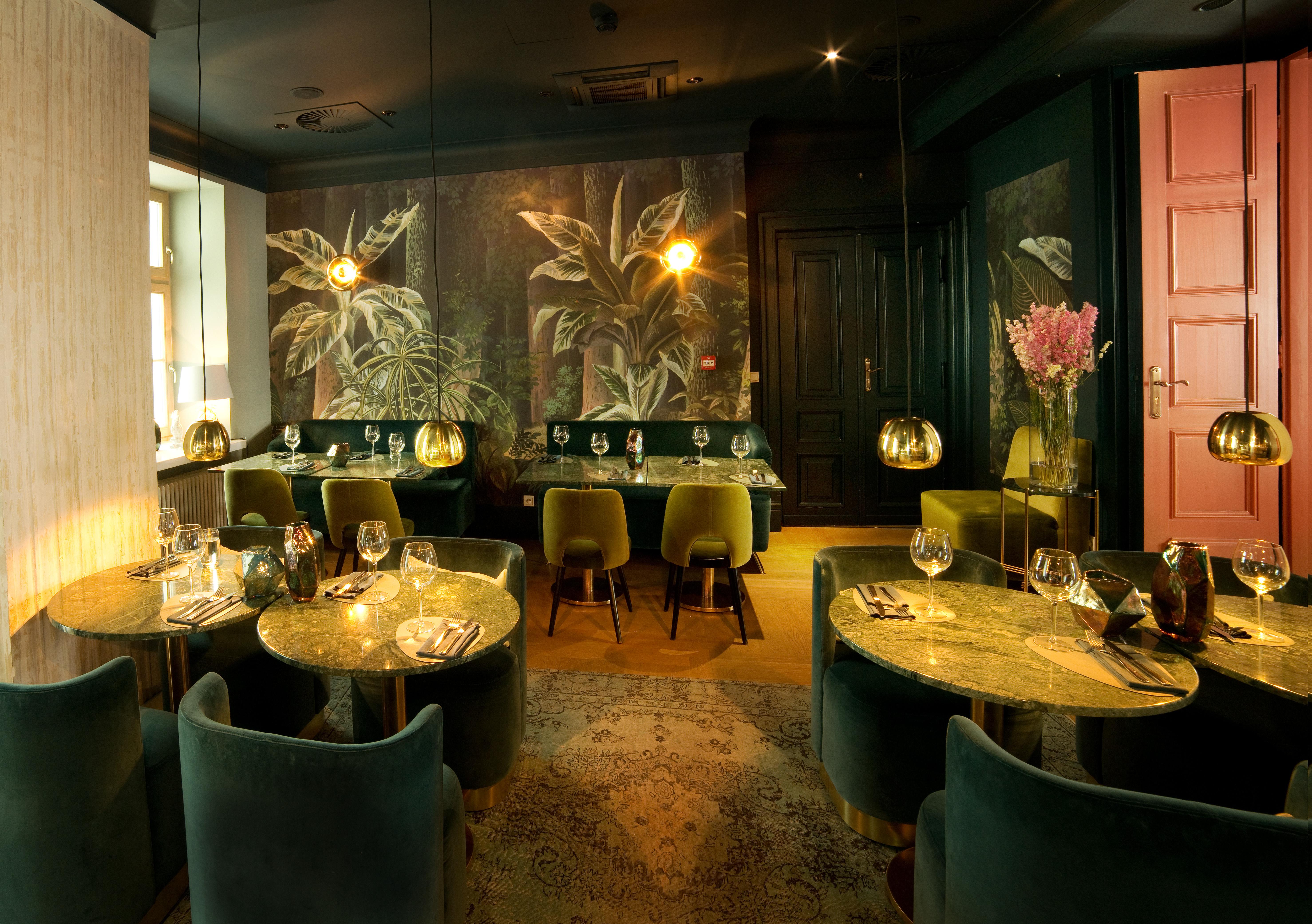 H15 Boutique Hotel, Warsaw, A Member Of Design Hotels Exterior foto Interior of the restaurant