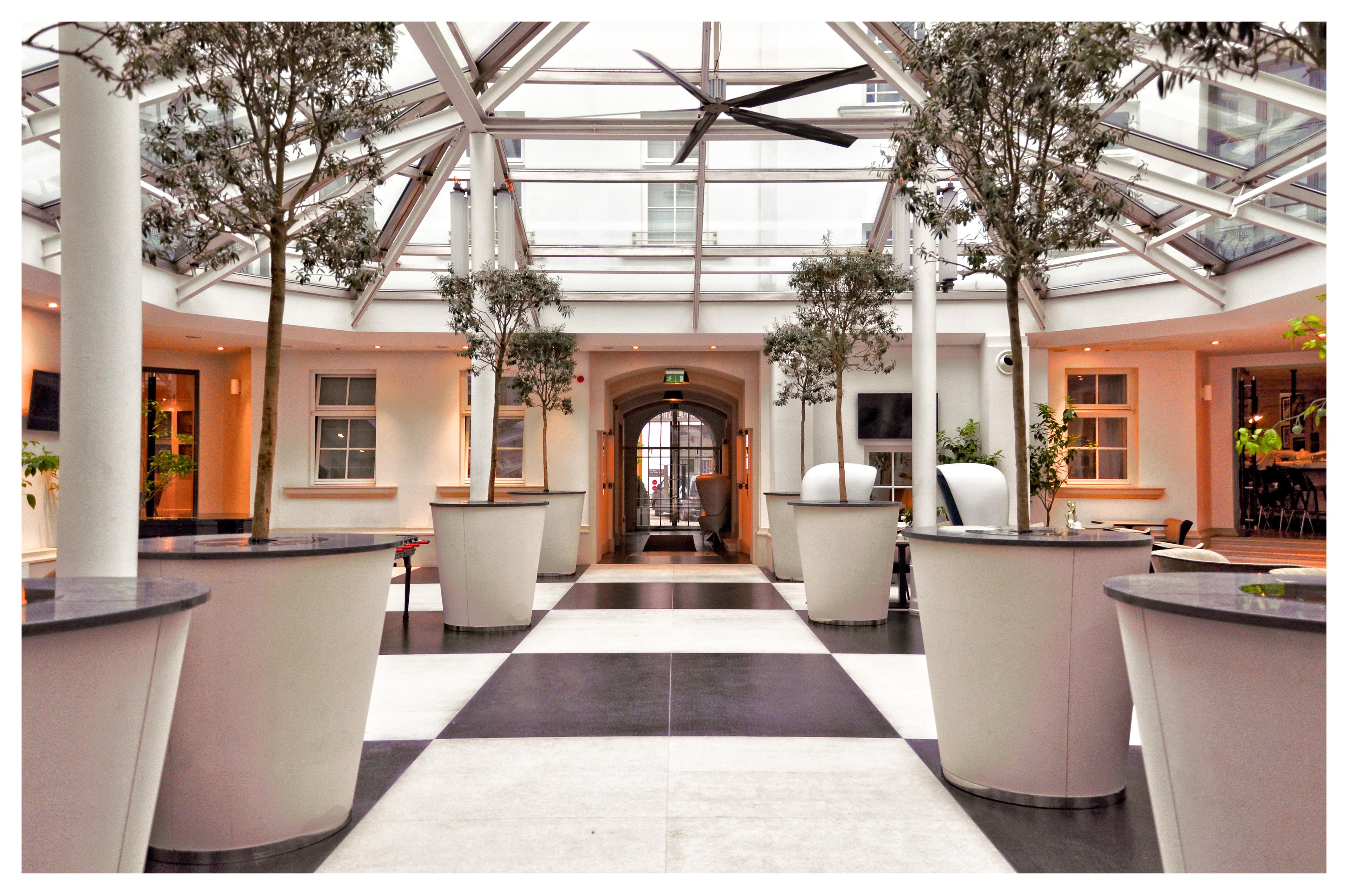 H15 Boutique Hotel, Warsaw, A Member Of Design Hotels Exterior foto The interior of the hotel