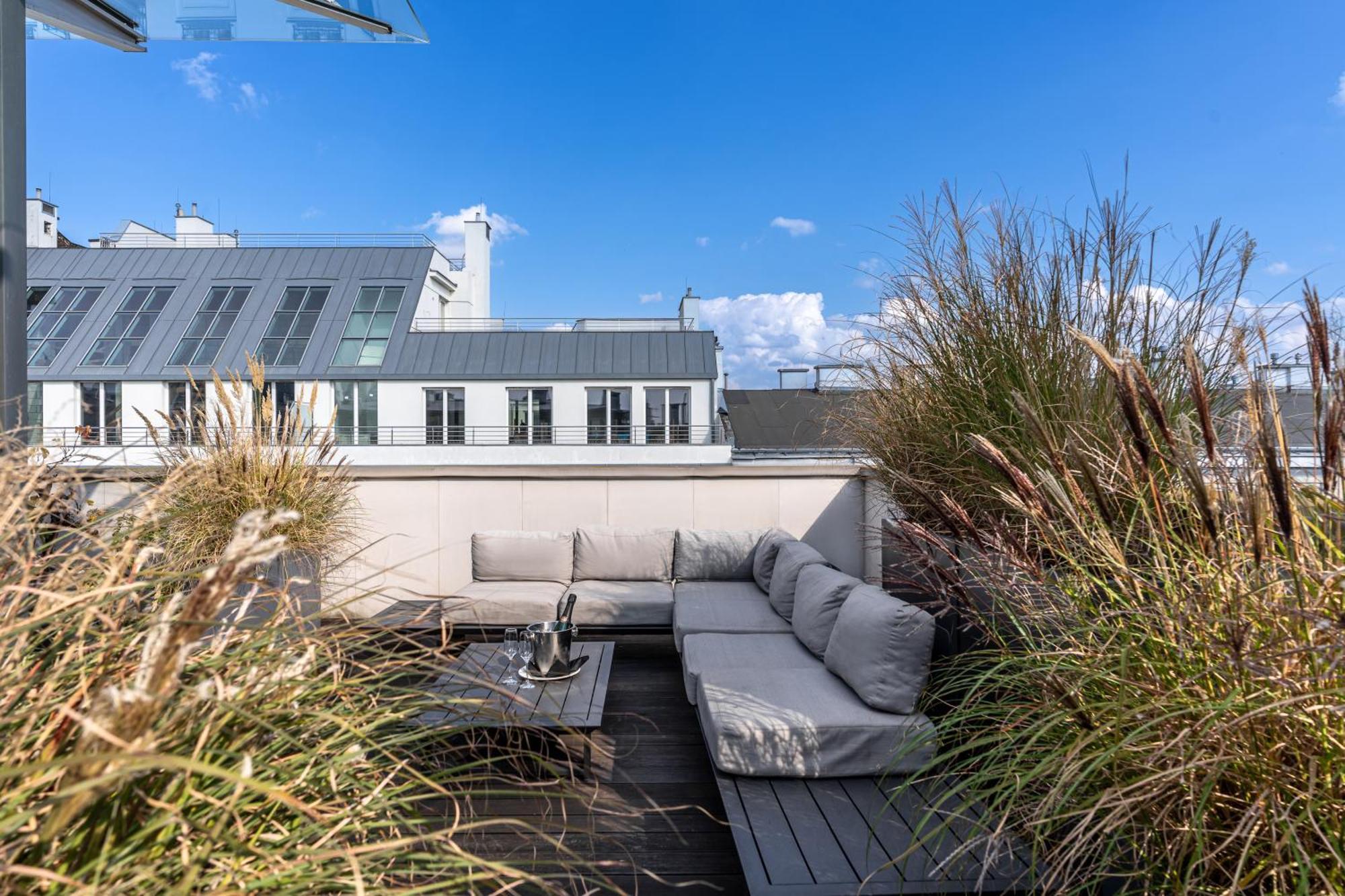 H15 Boutique Hotel, Warsaw, A Member Of Design Hotels Exterior foto Rooftop terrace
