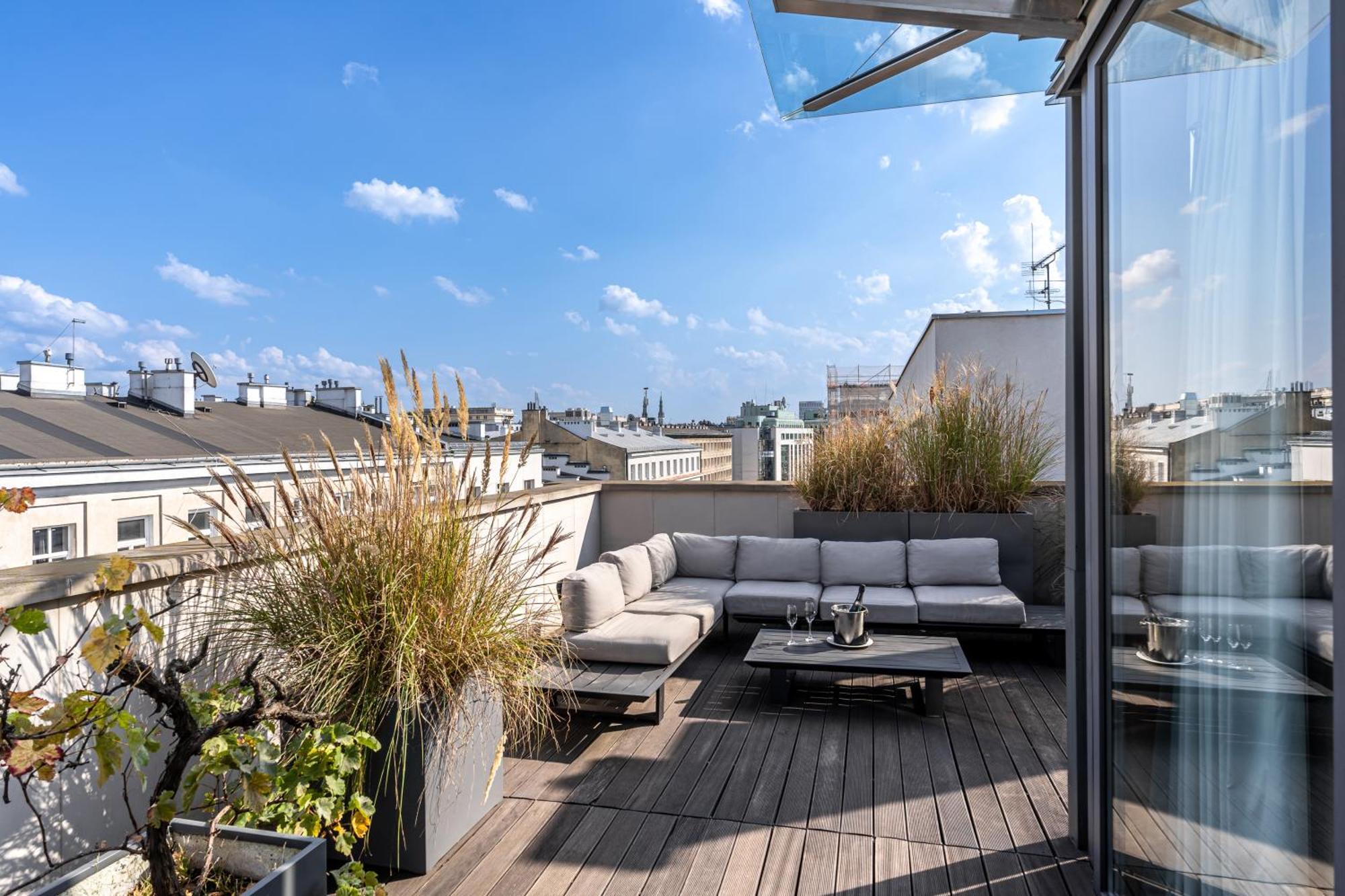 H15 Boutique Hotel, Warsaw, A Member Of Design Hotels Exterior foto Roof terrace