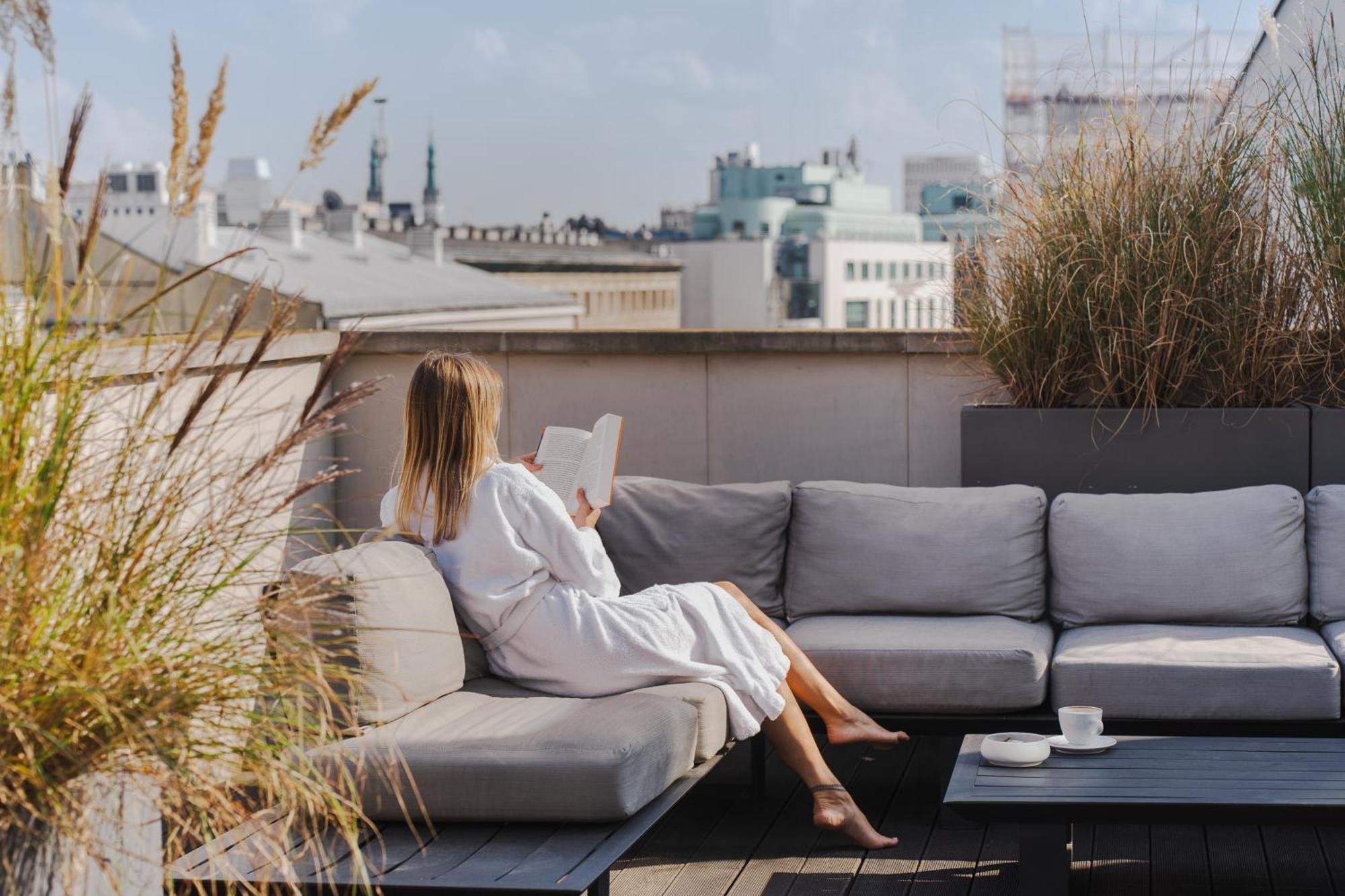 H15 Boutique Hotel, Warsaw, A Member Of Design Hotels Exterior foto The rooftop terrace