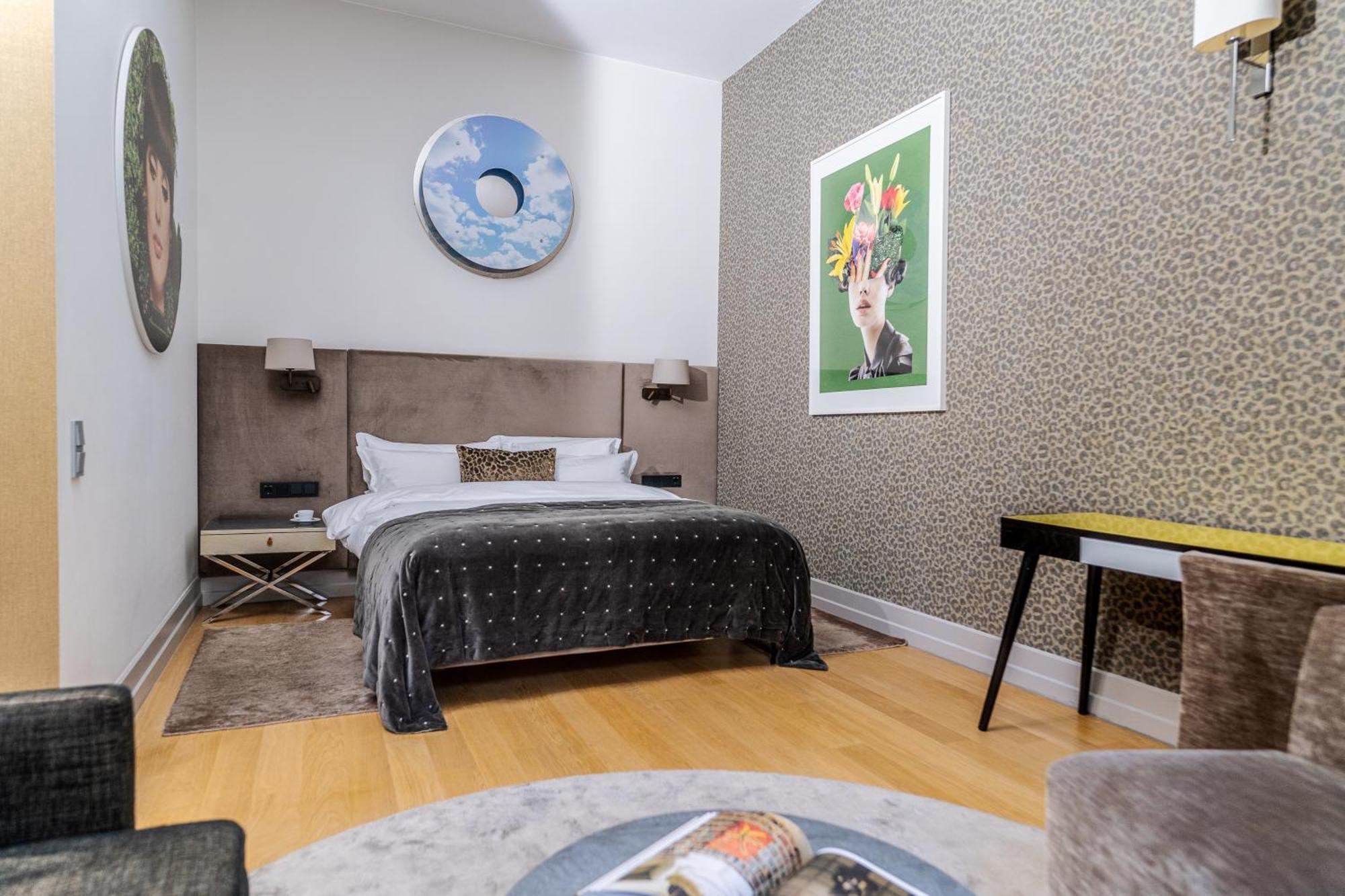 H15 Boutique Hotel, Warsaw, A Member Of Design Hotels Exterior foto A room at the hotel